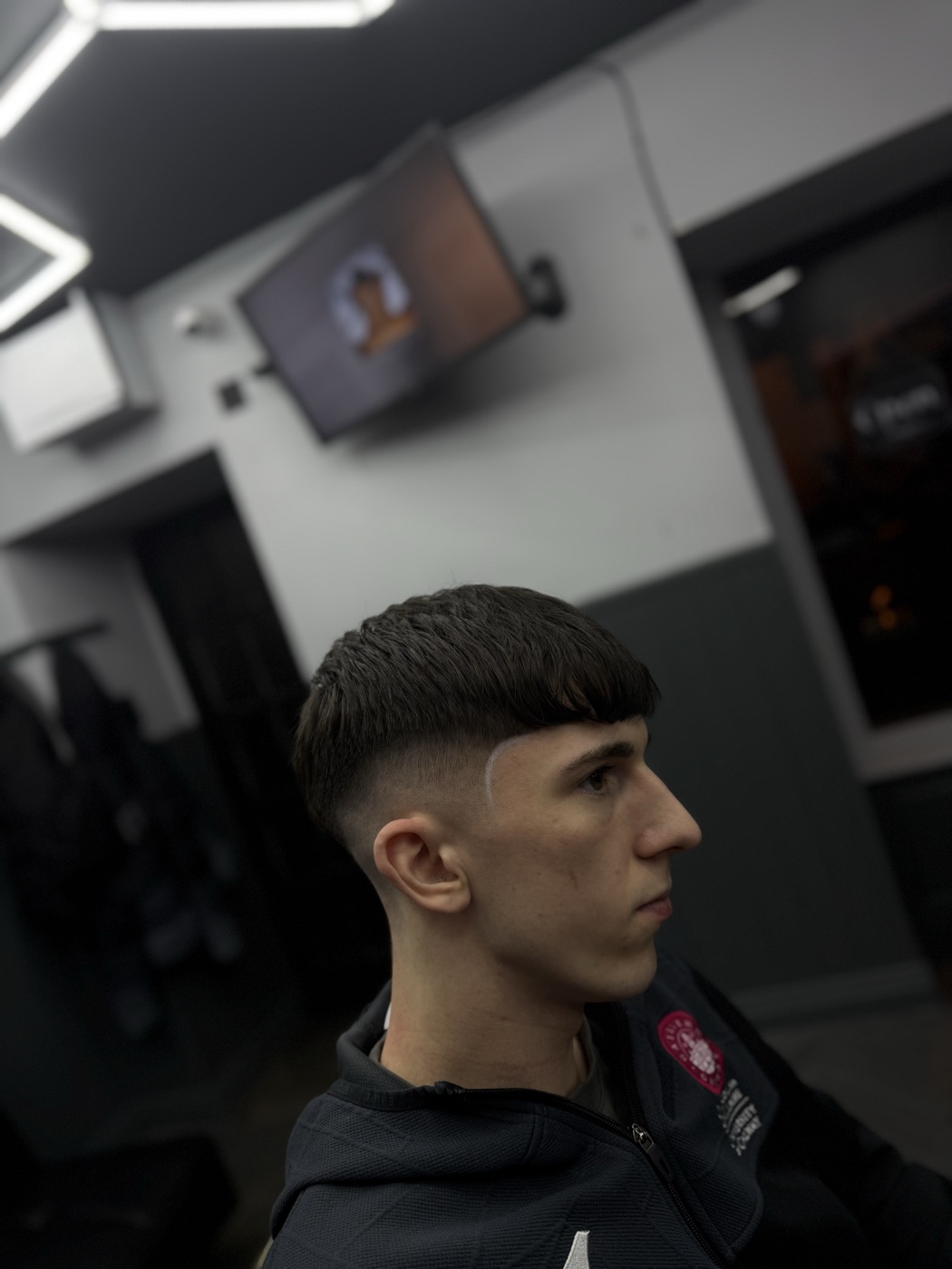 Textured crop with fade